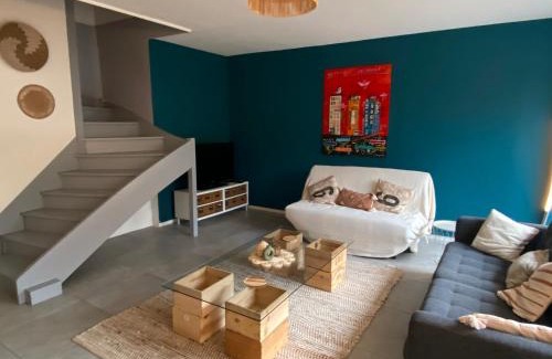 Merignac House | Family home