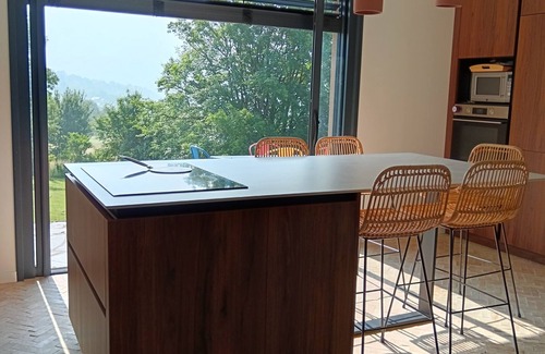 Saint-Alban-Leysse House | 🏡 Family home - Massif des Bauges, 15 min from Chambéry