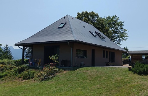 Saint-Alban-Leysse House | 🏡 Family home - Massif des Bauges, 15 min from Chambéry