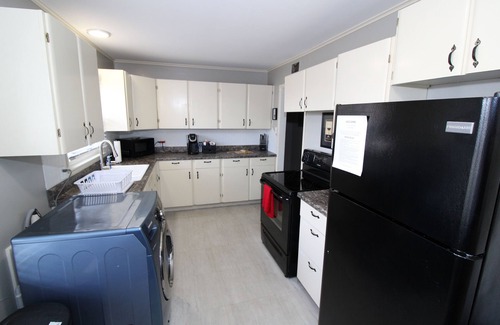 Tulsa House | Family Home Near Expo Center - Pets Ok - Fenced Yard - No Checkout Chores