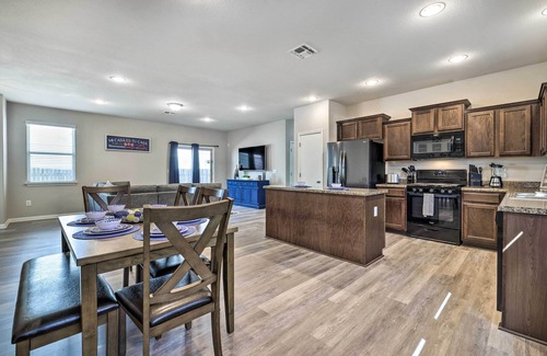 Buda House | Family Home w/Fenced Yard in Austin Suburbs!