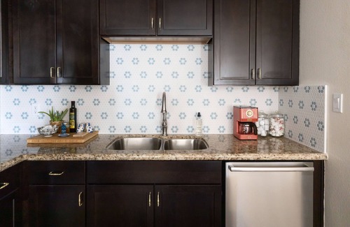 Paradise Valley Village House | Family Home w/Pool + Putting Green - Minutes to Phx/Scottsdale Home
