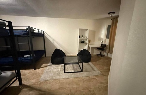 Robindell House | Family Home with 8 beds and pet friendly