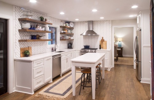 Oxford House | Family home with a pool in the middle of town perfect for a weekend in Oxford!