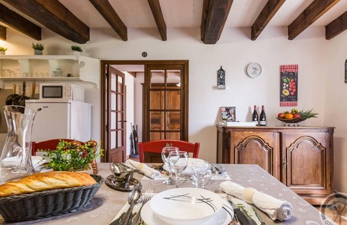 Roncey Cottage | Family home with enclosed garden and peaceful view