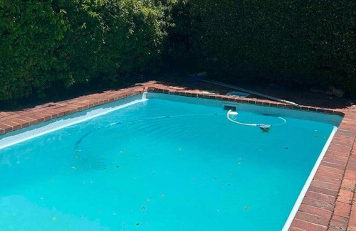 Hout Bay House | Family Home with pool, Sleeps 6 and Pet Friendly