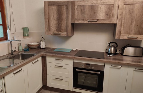 Neuvic House | Family house, sleeps 6/8, pets welcome