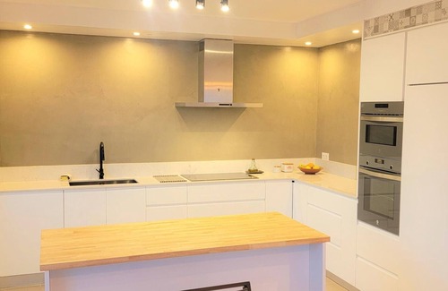 Llanca Villa | Family house with private pool, pets allowed, near the beach in Llançà