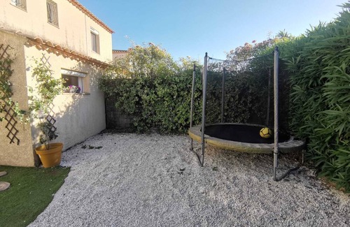 Bernis House | Family house with swimming pool - Near Nîmes and Grau du Roi