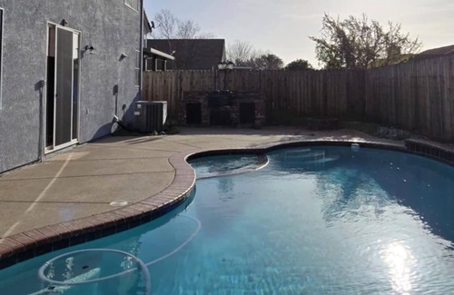 Elk Grove House | Family & kids Home for Non-Smoking guests