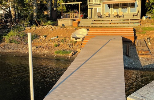 Shelton House | Family Lake House