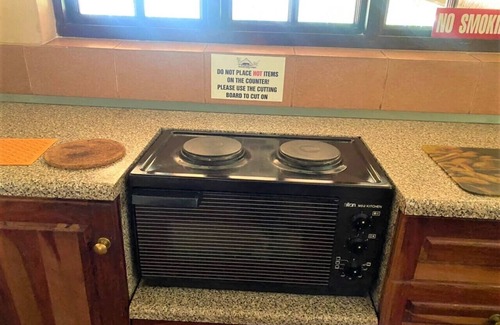 Bulawayo Apartment | Family Lodge in Natural African Bush - 2115