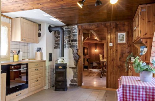 Jaun House | Family & Nature in a Traditional Chalet