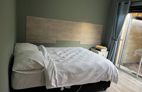 Trawal Apartment | Family or Couple's or solo traveller's Apartment