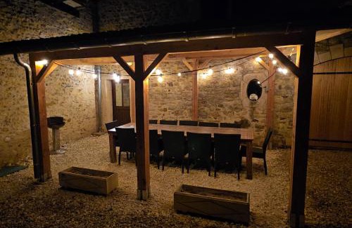 Lureuil House | Family or friends getaway in Lureuil 5 bedrooms terrace air condition