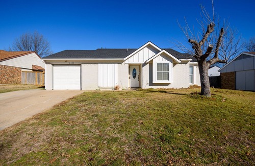 Fort Worth House | Family-Pet friendly home in DFW area.