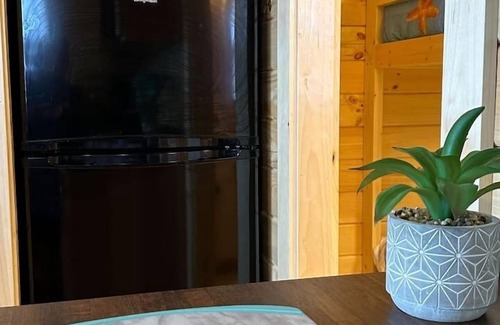 Holly Ridge Cabin | Family + Pet-Friendly Cabin w/Loft | Surf City