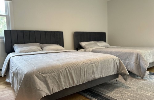 Long Branch House | Family & Pet friendly 6 BR Secluded jersey shore retreat close to nearby beaches