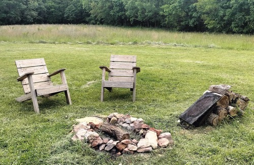 Fairport RV Rental | Family/pet-friendly, quiet glamping getaway. Belle Tent/Yurt out the Country.