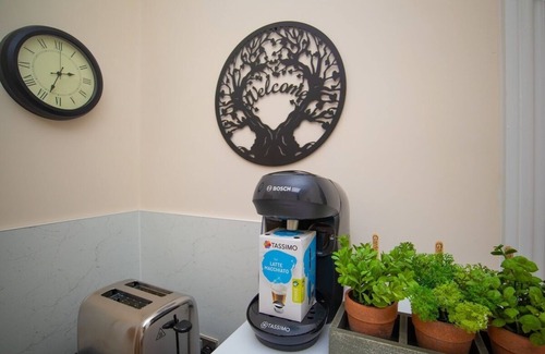 Eastbourne Apartment | Family place, close to beach