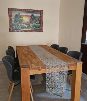 Prado Oriental Apartment | Family Relaxation