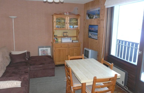 Thollon-les-Memises Apartment | family resort, panoramic with views of Lake Leman, near Switzerland