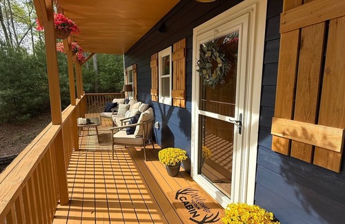 Unaka House | FAMILY RETREAT: SOGGY BEAR BOTTOM