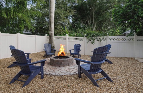 Seminole House | Family Retreat w/Heated Pool, 20+ Games, Firepit, Game room, Near Beach