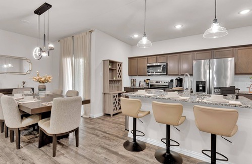 Buckner Terrace - Everglade Park House | Family Retreat with Private Patio