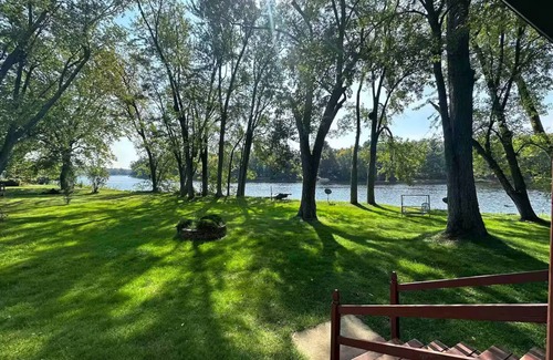 Ingalls House | Family Riverfront Home