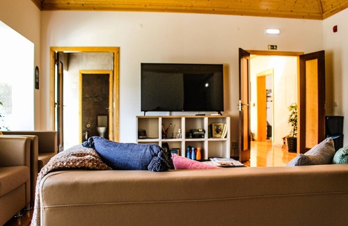 Gois Cottage | Family Room in Góis in a Quiet Rural Setting