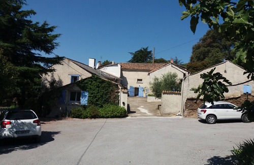 Villardonnel Bed & Breakfast | Family-run bed and breakfast with panoramic views near Carcassonne