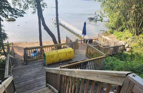 Ortonville House | Family Shoreline Hideaway