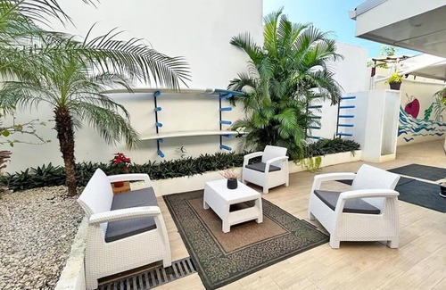 Tamarindo Hotel | Family Suite #7 for 4 + Breakfast Included