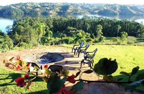 Yaque Arriba Apartment | Family suite in farm overlooking the Taveras lake