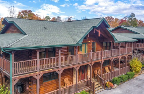 Hemlock Hills Cabin | Family Ties Lodge by Jackson Mountain Rentals