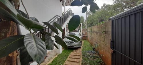 Anuradhapura Apartment | Family Time Holiday Home