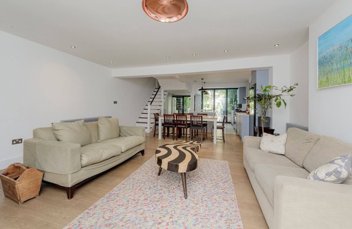 Highbury House | Family Townhouse, by Veeve