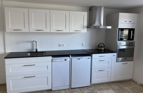 Sainte-Croix-du-Verdon House | Family, village and lake