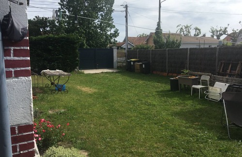 Audenge House | Family vacation home, shops and pool within walking distance