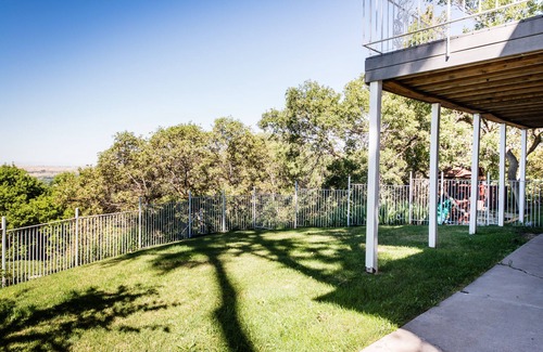 Woodland Estates House | Family vacations, stunning views and three fireplaces