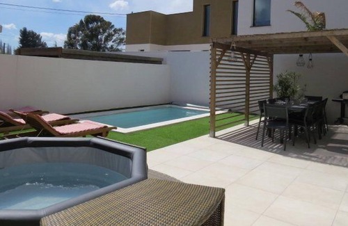 Bompas House | Family villa swimming pool jacuzzi 15 min from the beaches 6CAPDAL14