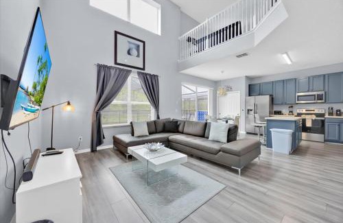 Watersong House | Family Villa with 6 Bedrooms Pool Spa and Game Room in Gated Resort