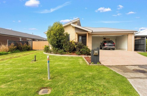 Cowes House | Family w/Large Pool & Game Garage, Wlk to Beach