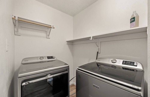 Denton House | FamilyFriendly 3BR | Month+ Stays | Near 35E & UNT