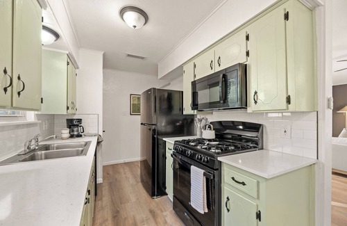 Denton House | FamilyFriendly 3BR | Month+ Stays | Near 35E & UNT