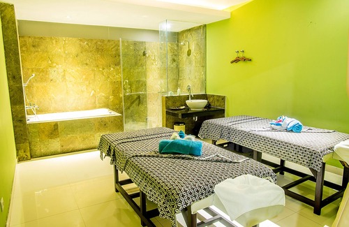 Tuban Hotel | Famous Hotel Kuta