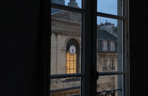 Marais Apartment | Famous interior designer's pied-à terre in historical Paris Le Marais