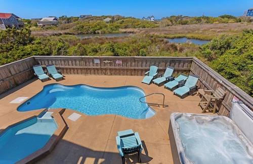 Hatteras House | Famous Landshark 6BR,Elevator, Oceanfront, Pool, Theater