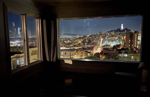 Russian Hill House | Famous Roof Top Penthouse with incredible view